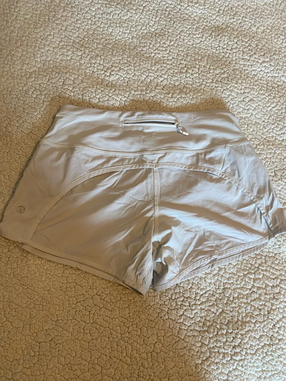 Women’s Lululemon leggings and shorts
